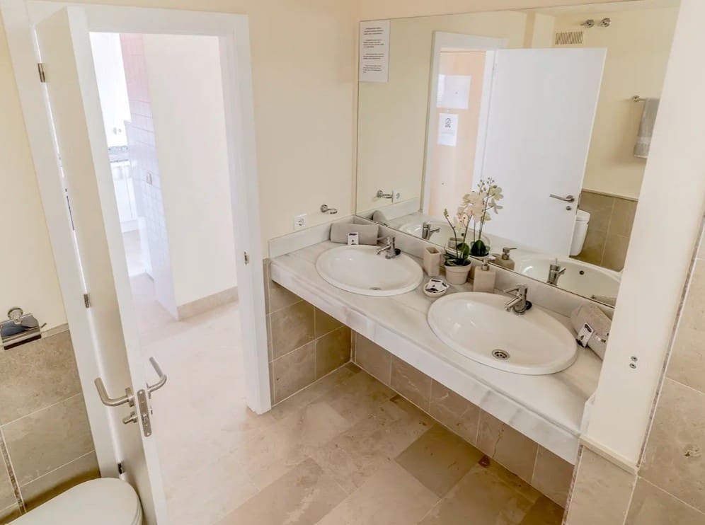 2 sypialnia Apartament na sprzedaż w Puerto del Rey z basenem - 160 000 € (Ref: 9655621)