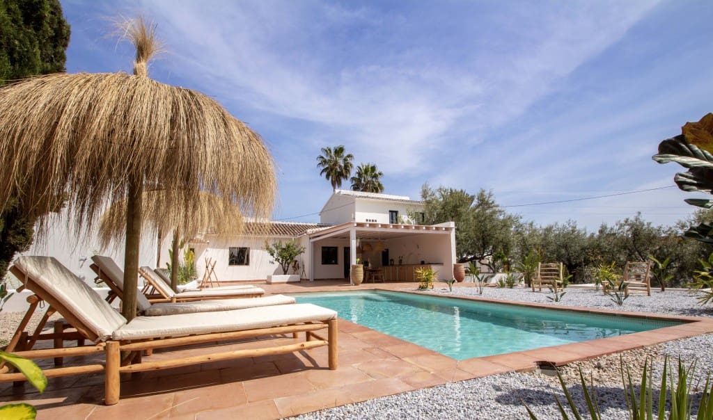 7 bedroom Finca/Country House for sale in Periana with pool - € 749,000 (Ref: 9683367)