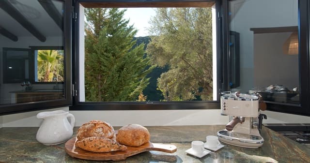 4 sovrum Finca/Hus på landet till salu i Canillas de Aceituno med pool - 849 000 € (Ref: 9683368)