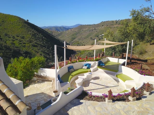 4 sovrum Finca/Hus på landet till salu i Canillas de Aceituno med pool - 849 000 € (Ref: 9683368)