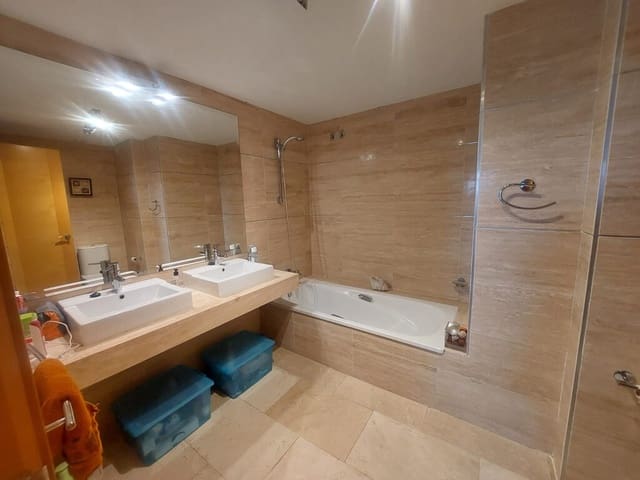 2 bedroom Apartment for sale in Benahavís with pool garage - € 525,000 (Ref: 9966261)