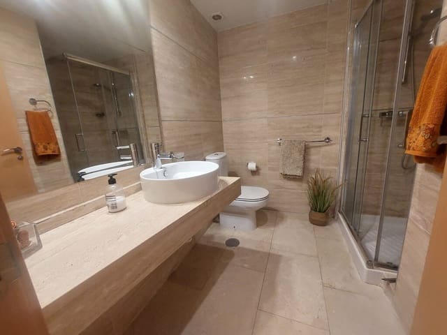 2 bedroom Apartment for sale in Benahavís with pool garage - € 525,000 (Ref: 9966261)