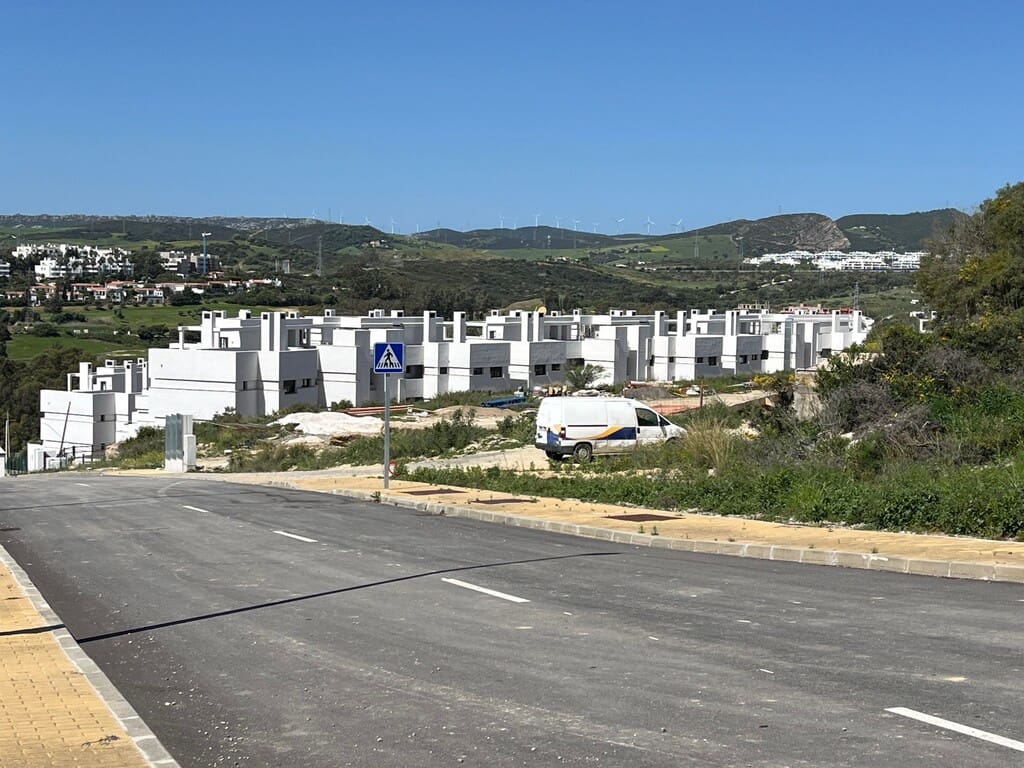 2 soverom Leilighet til salgs i Estepona med svømmebasseng - € 330 000 (Ref: 9967266)