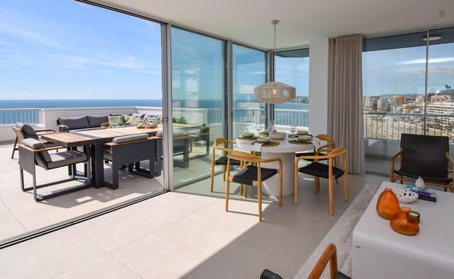 3 sypialnia Penthouse na sprzedaż w Torreblanca, Fuengirola z basenem garażem - 1 197 000 € (Ref: 9967267)