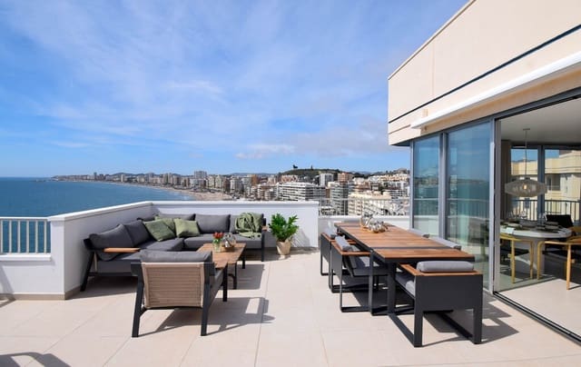 3 sypialnia Penthouse na sprzedaż w Torreblanca, Fuengirola z basenem garażem - 1 197 000 € (Ref: 9967267)