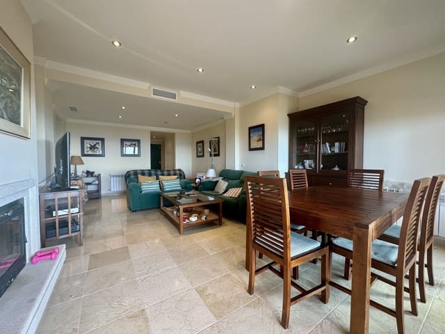 2 sovrum Lägenhet till salu i El Rosario, Marbella med pool garage - 580 000 € (Ref: 9967273)