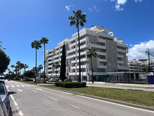 3 soveværelse Lejlighed til salg i Nueva Andalucia, Marbella med swimmingpool - € 410.000 (Ref: 9967276)