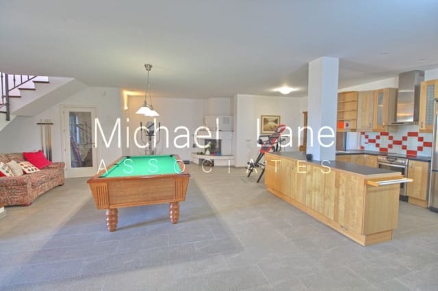 5 chambre Finca/Maison de Campagne à vendre à Estepona avec piscine garage - 3 400 000 € (Ref: 9967277)