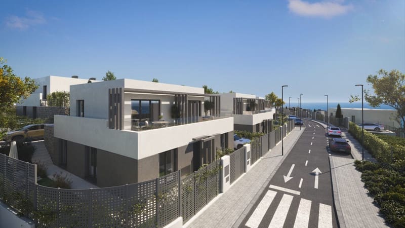 3 soveværelse Semi-Rækkehus til salg i Velez-Malaga med swimmingpool - € 435.000 (Ref: 9994827)