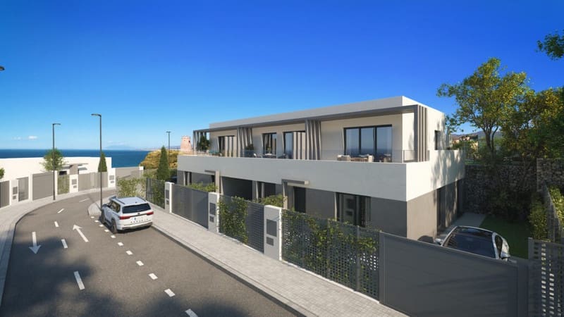 3 soveværelse Semi-Rækkehus til salg i Velez-Malaga med swimmingpool - € 435.000 (Ref: 9994827)