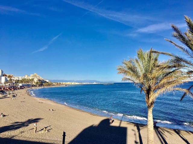 3 makuuhuone Huoneisto vuokrattavana paikassa Parque de la Paloma, Benalmádena mukana uima-altaan 
autotalli - 1 598 € (Ref: 9784138)