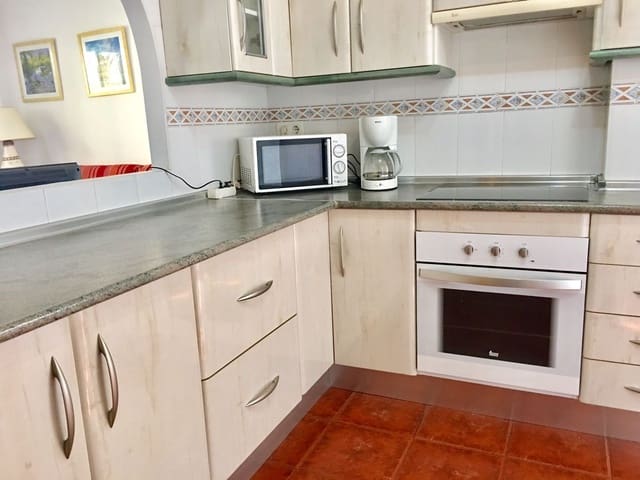 3 makuuhuone Huoneisto vuokrattavana paikassa Arroyo de la Miel, Benalmádena mukana 
autotalli - 1 490 € (Ref: 9784143)