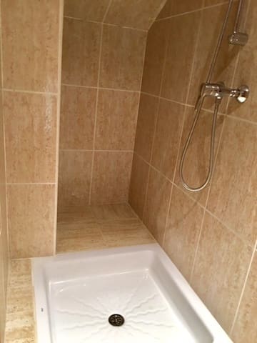 3 makuuhuone Kattohuoneisto myytävänä paikassa Parque de la Paloma, Benalmádena mukana uima-altaan 
autotalli - 495 000 € (Ref: 9793266)