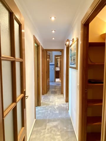 3 makuuhuone Kattohuoneisto myytävänä paikassa Parque de la Paloma, Benalmádena mukana uima-altaan 
autotalli - 495 000 € (Ref: 9793266)