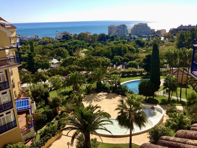 3 makuuhuone Kattohuoneisto myytävänä paikassa Parque de la Paloma, Benalmádena mukana uima-altaan 
autotalli - 495 000 € (Ref: 9793266)