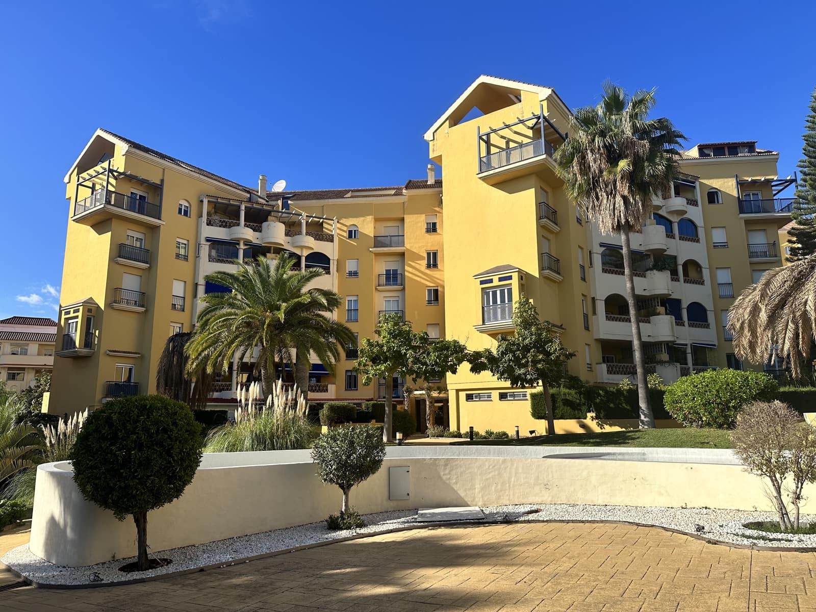 3 soveværelse Lejlighed til leje i Benalmadena med garage - € 1.495 (Ref: 9796110)