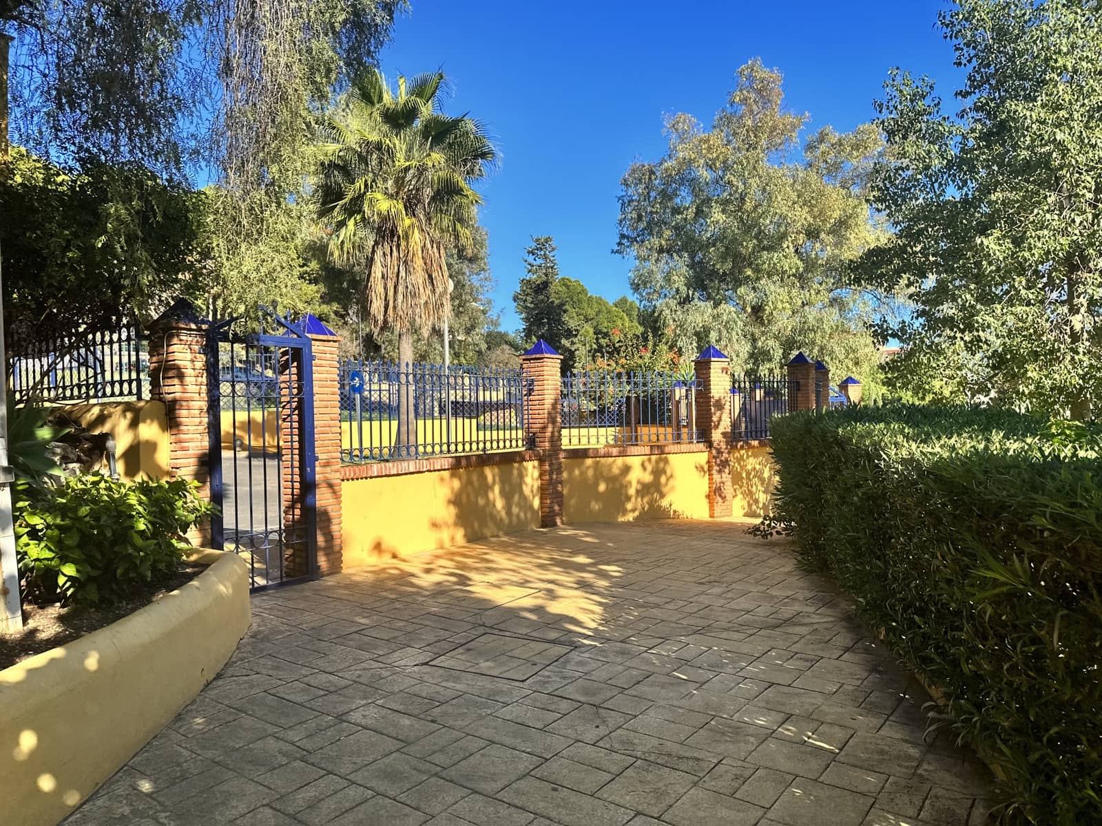 3 soveværelse Lejlighed til leje i Benalmadena med garage - € 1.495 (Ref: 9796110)