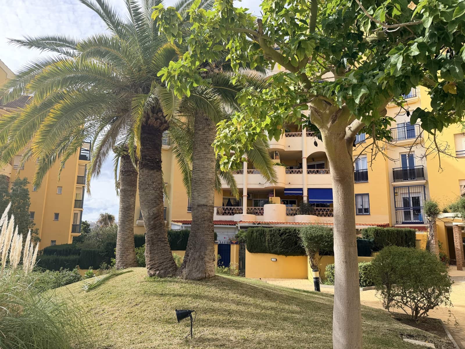 3 soveværelse Lejlighed til leje i Benalmadena med garage - € 1.495 (Ref: 9796110)