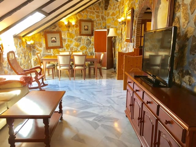 3 quarto Penthouse para venda em Arroyo de la Miel com piscina garagem - 489 000 € (Ref: 9799986)