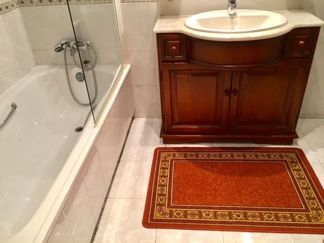 3 quarto Penthouse para venda em Arroyo de la Miel com piscina garagem - 489 000 € (Ref: 9799986)