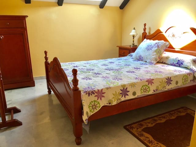 3 quarto Penthouse para venda em Arroyo de la Miel com piscina garagem - 489 000 € (Ref: 9799986)