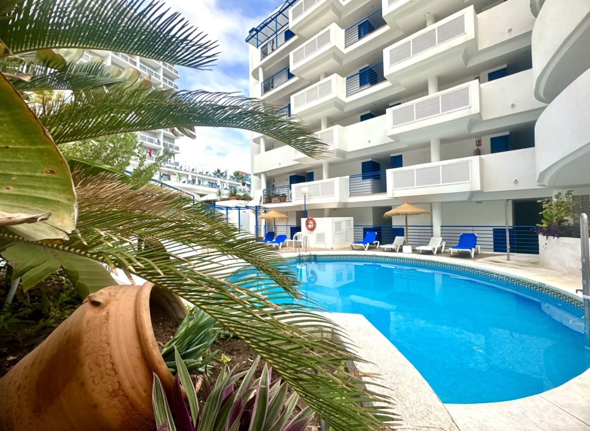 1 slaapkamer Appartement te huur in Benalmadena - € 799 (Ref: 9800001)