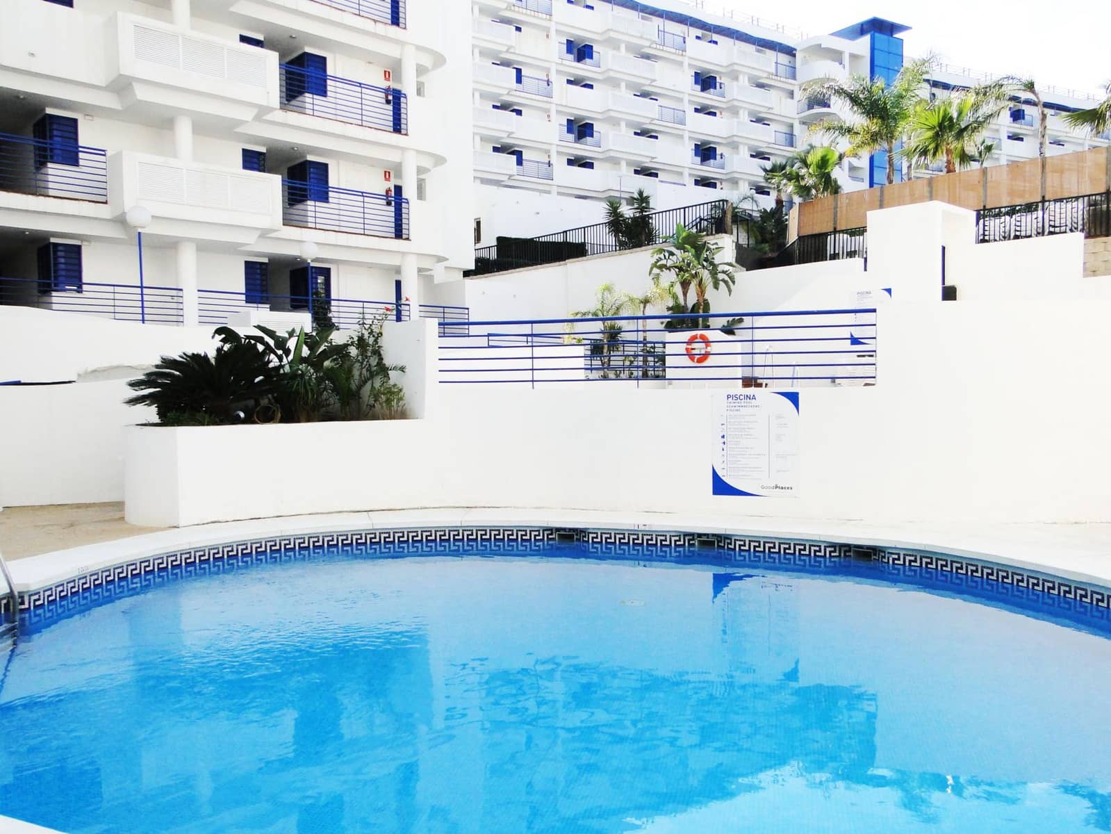 1 slaapkamer Appartement te huur in Benalmadena - € 799 (Ref: 9800001)