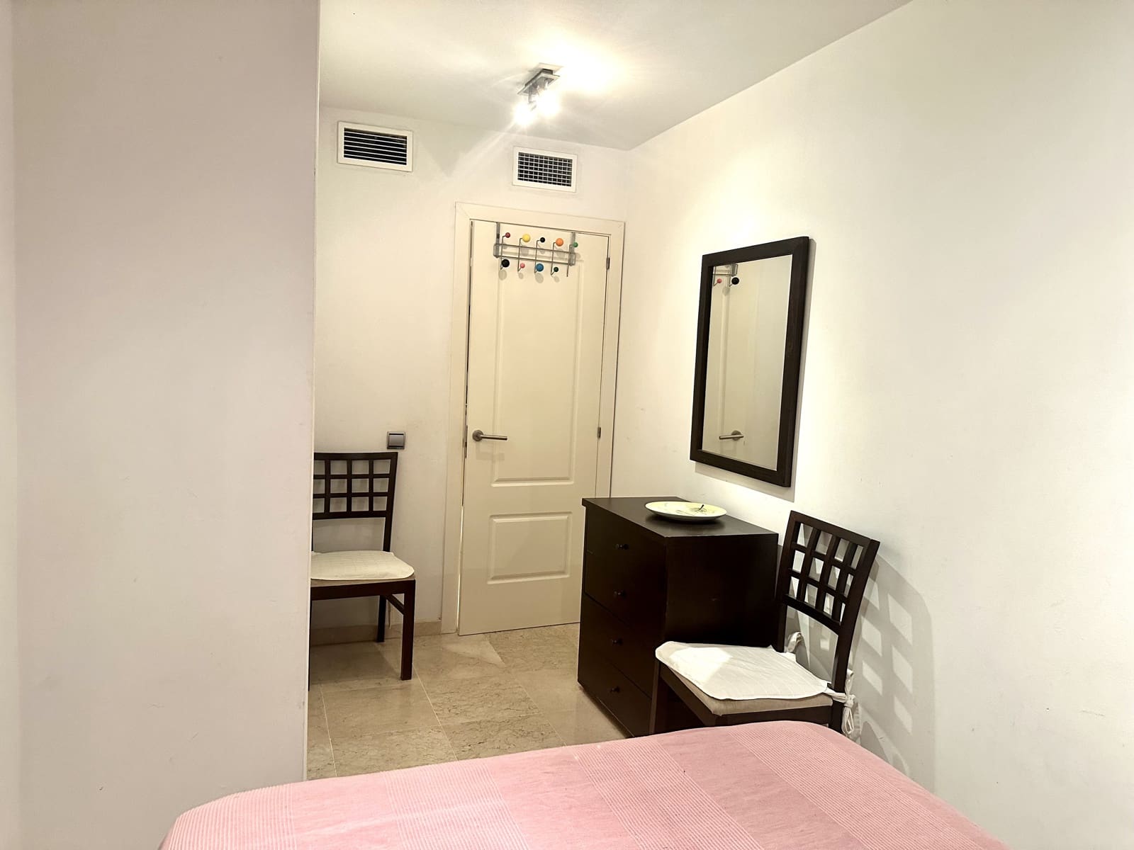 1 slaapkamer Appartement te huur in Benalmadena - € 799 (Ref: 9800001)