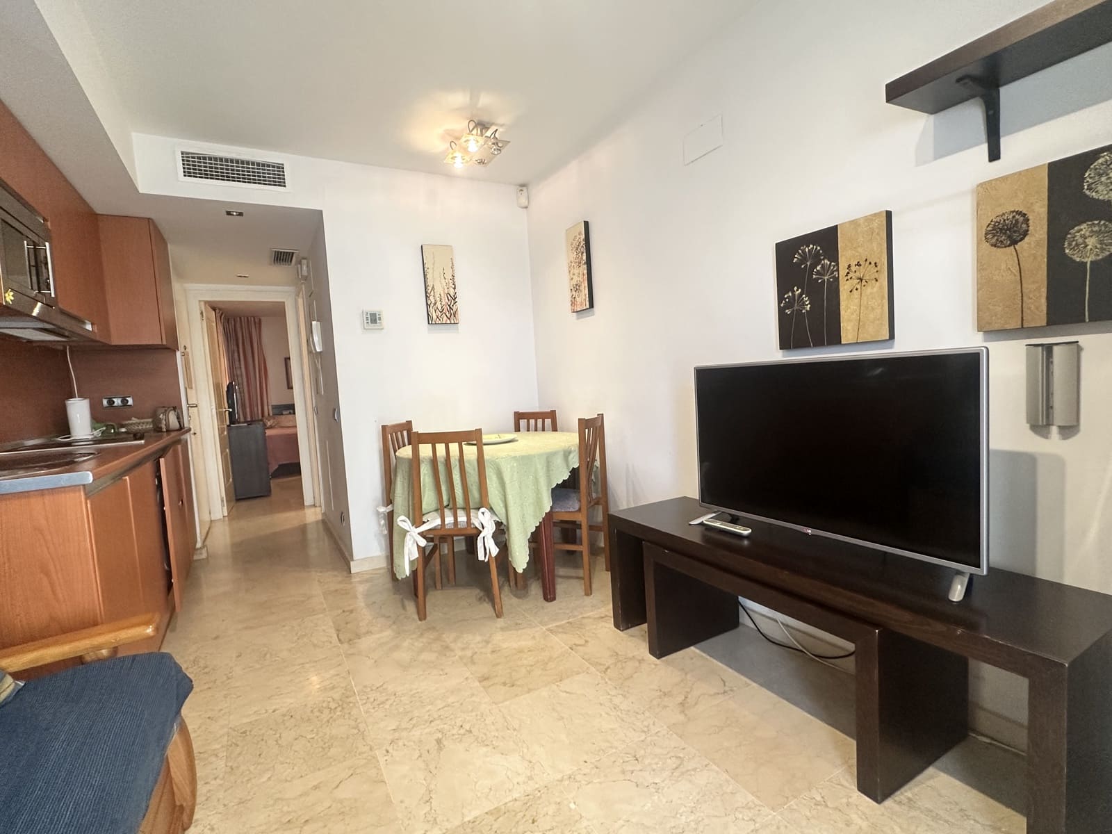 1 slaapkamer Appartement te huur in Benalmadena - € 799 (Ref: 9800001)