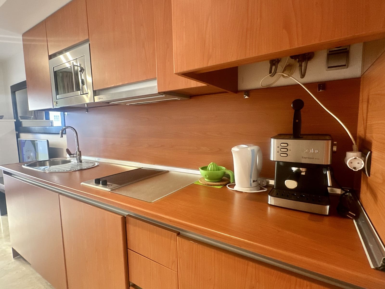 1 slaapkamer Appartement te huur in Benalmadena - € 799 (Ref: 9800001)