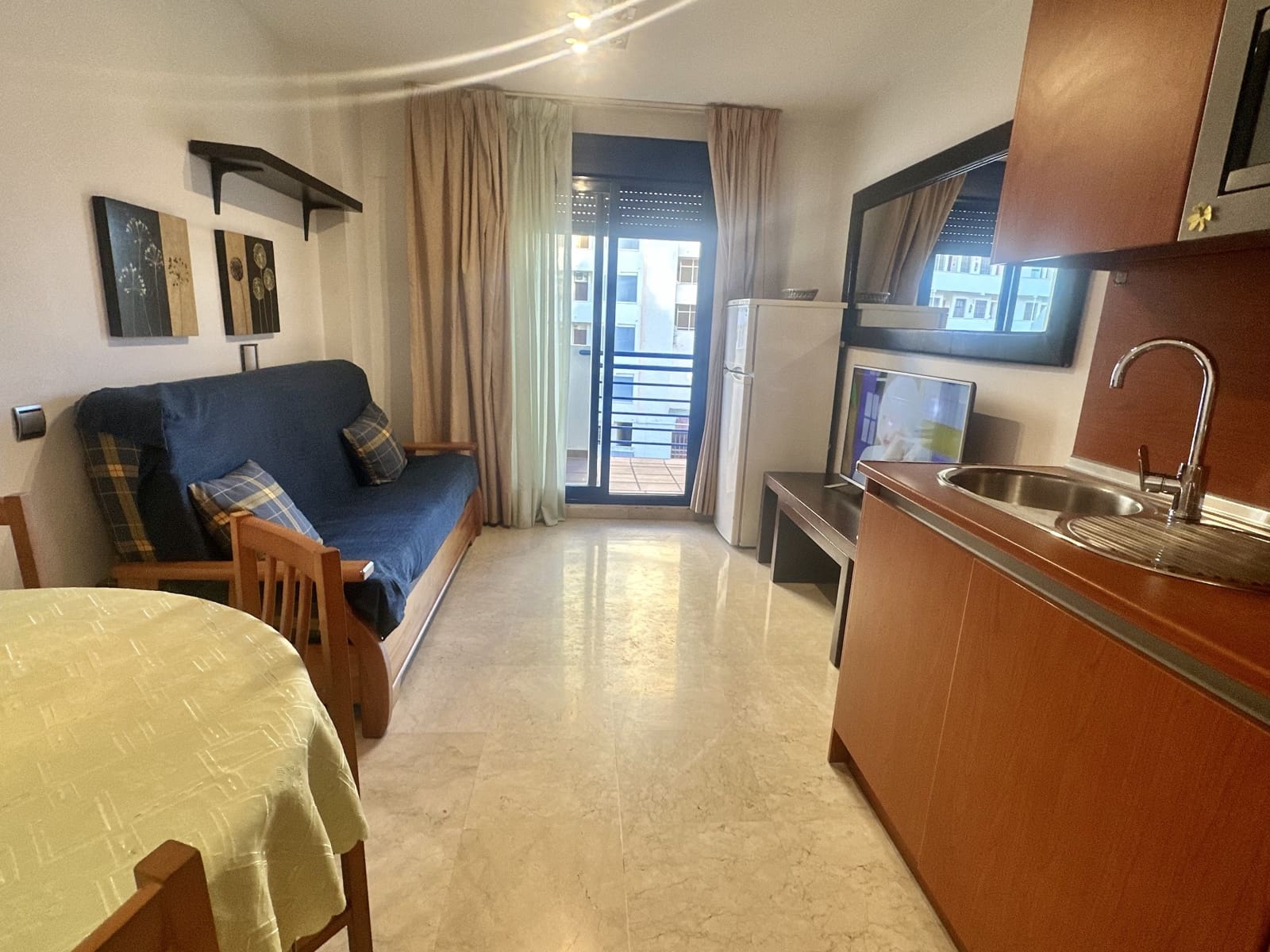 1 slaapkamer Appartement te huur in Benalmadena - € 799 (Ref: 9800001)