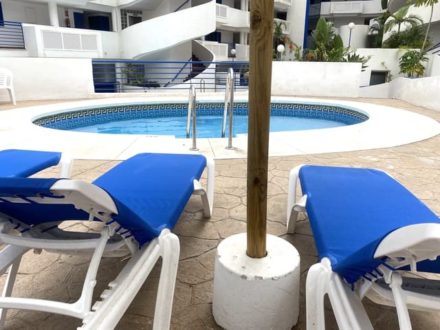 1 slaapkamer Appartement te huur in Cortijo Torrequebrada, Benalmádena - € 799 (Ref: 9800001)