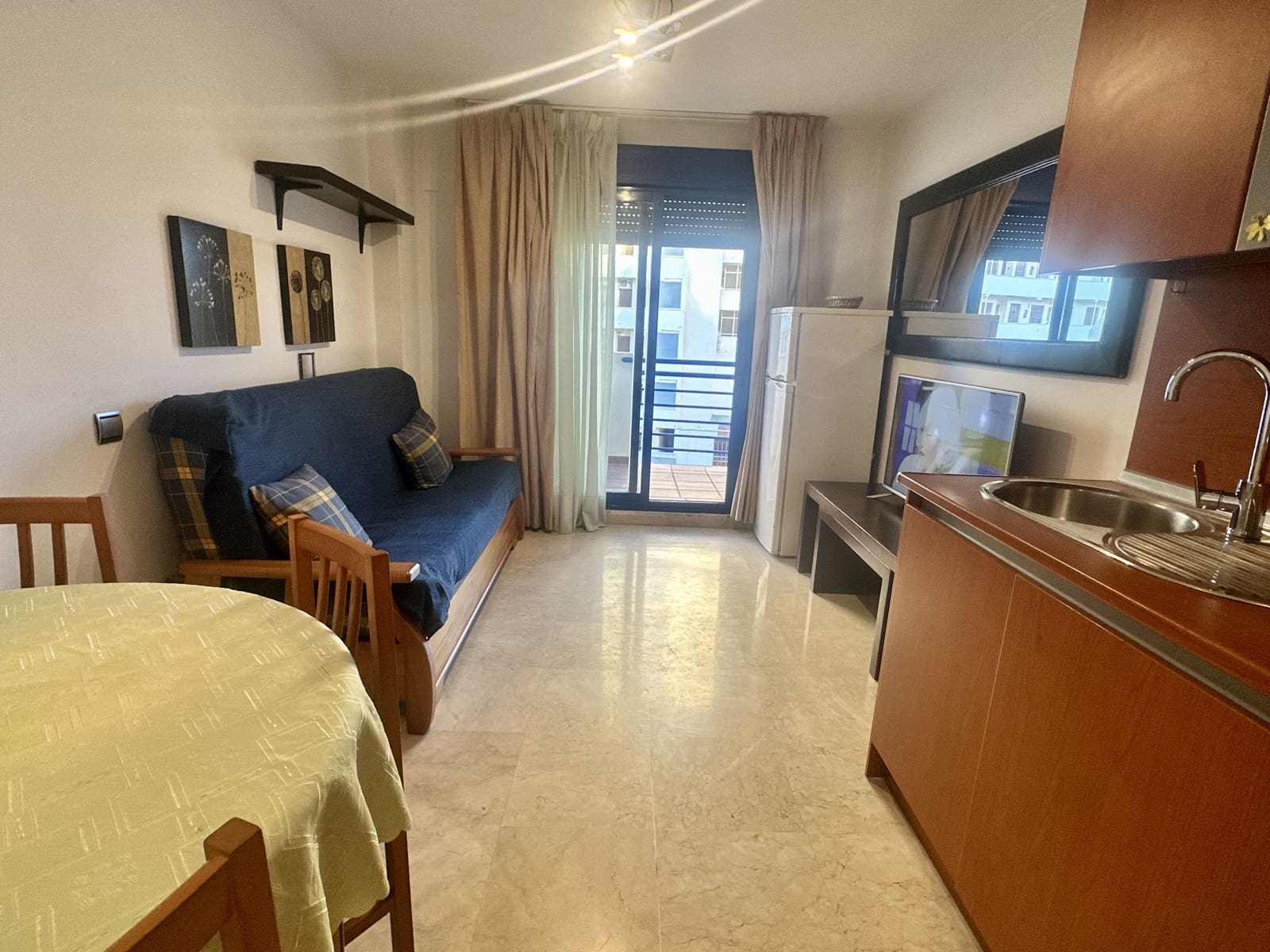 1 slaapkamer Appartement te huur in Benalmadena - € 799 (Ref: 9800001)
