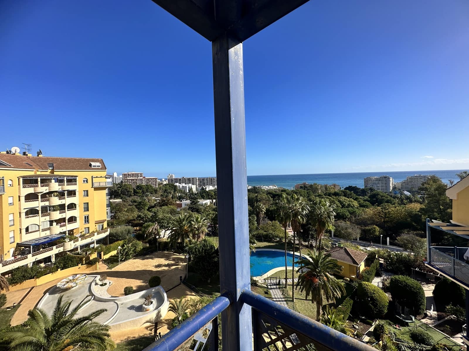 Huoneisto lomavuokrausta paikassa Benalmadena mukana uima-altaan 
autotalli - 790 € (Ref: 9800027)