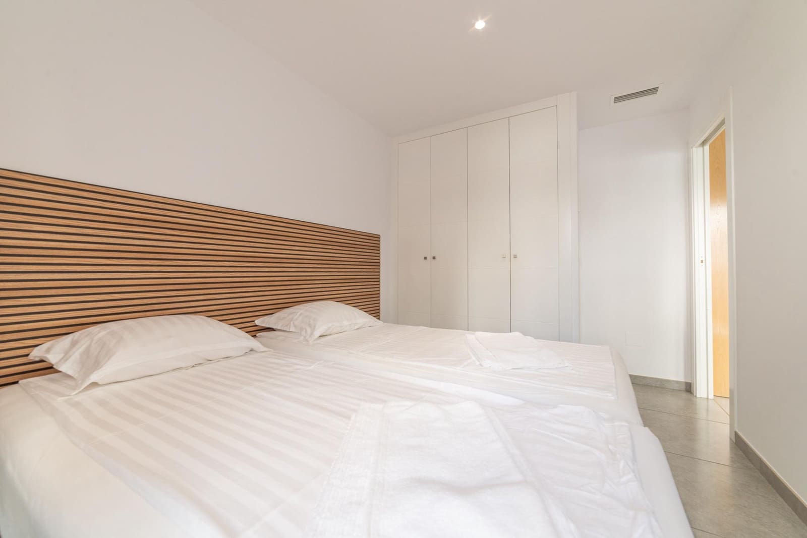 3 soveværelse Rækkehus til salg i Santiago de la Ribera med swimmingpool garage - € 379.000 (Ref: 10004157)