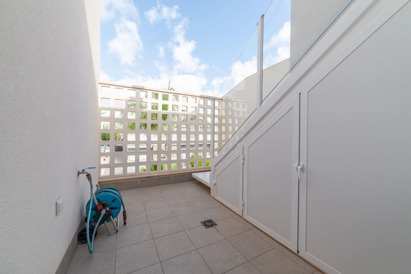 3 soveværelse Rækkehus til salg i Santiago de la Ribera med swimmingpool garage - € 379.000 (Ref: 10004157)