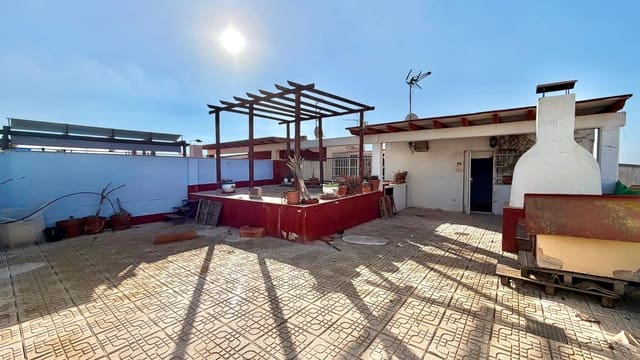 4 makuuhuone Kattohuoneisto myytävänä paikassa San Pedro del Pinatar mukana 
autotalli - 179 900 € (Ref: 10006323)