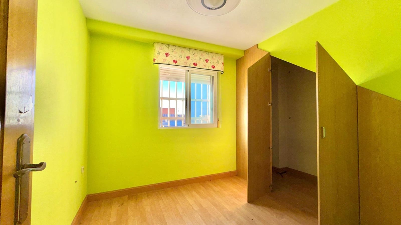 4 makuuhuone Kattohuoneisto myytävänä paikassa San Pedro del Pinatar mukana 
autotalli - 179 900 € (Ref: 10006323)
