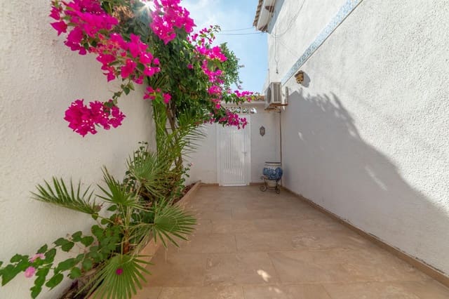 3 quarto Moradia Geminada para venda em Santiago de la Ribera, San Javier com garagem - 240 000 € (Ref: 10009094)