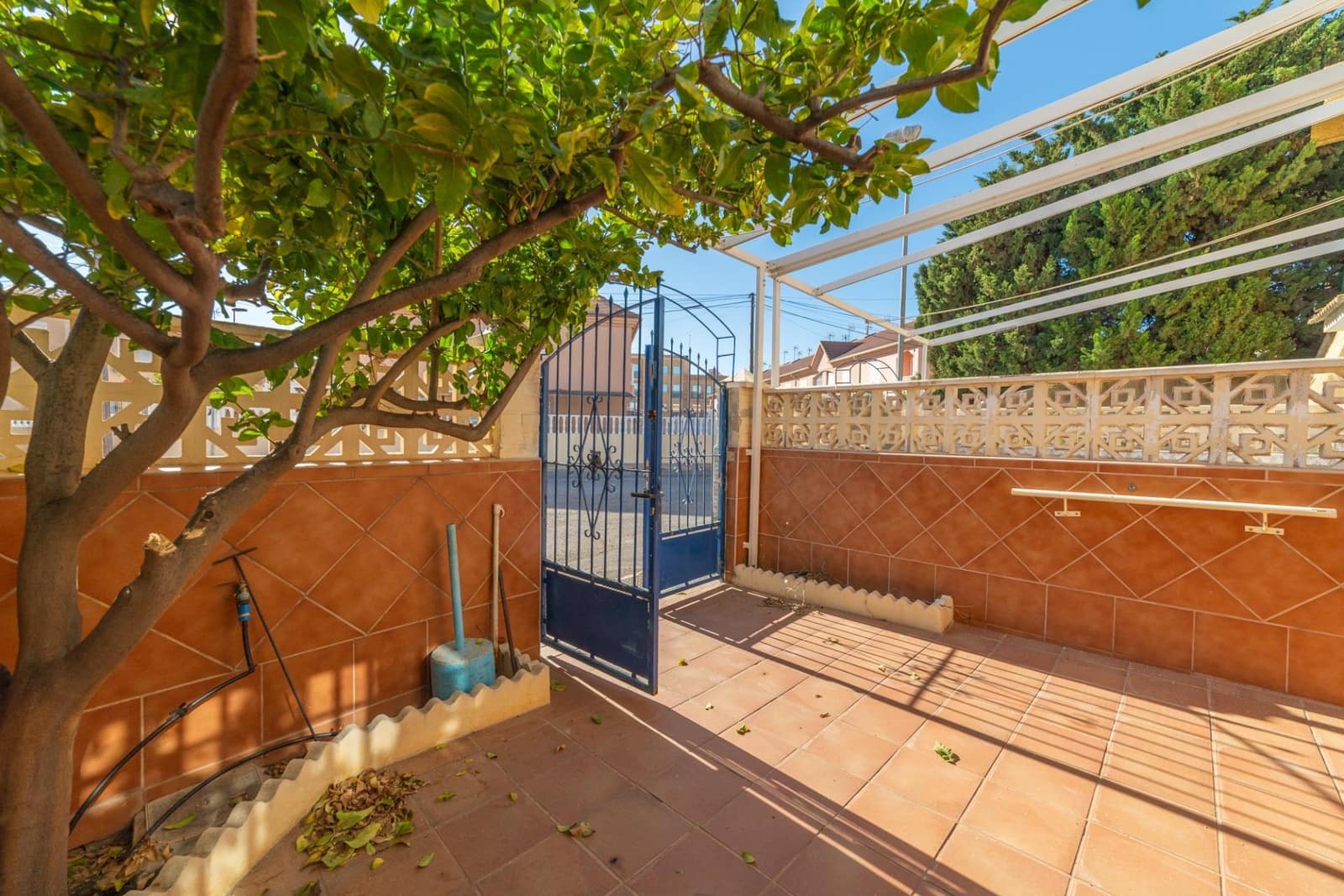 4 sypialnia Dom szeregowy na sprzedaż w Los Cuarteros z garażem - 159 900 € (Ref: 10022480)