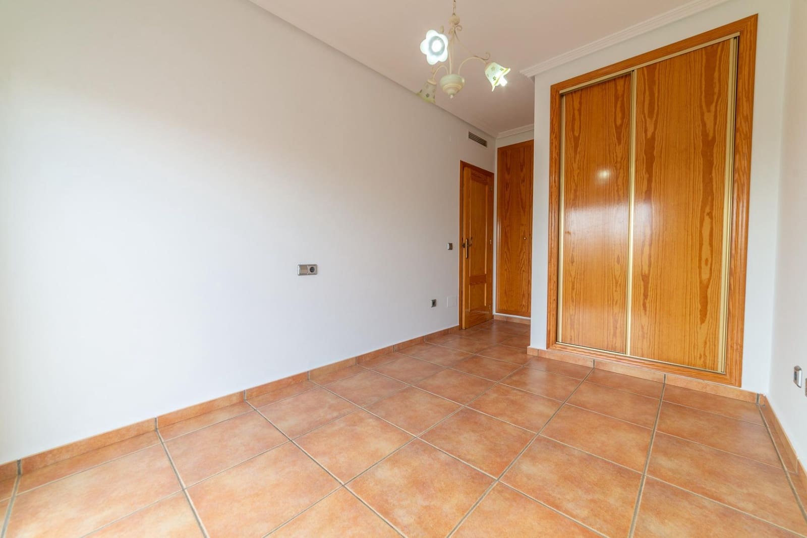 4 bedroom Penthouse for sale in San Javier with pool garage - € 183,000 (Ref: 10025619)