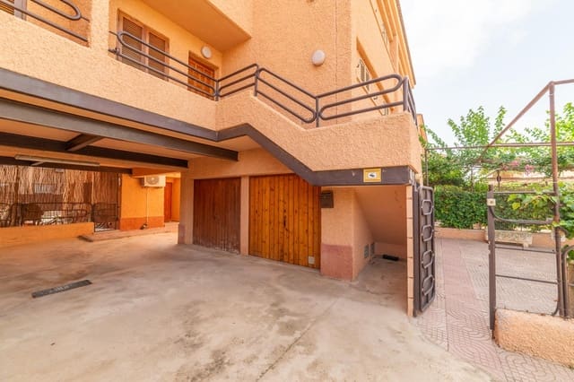4 bedroom Apartment for sale in Santiago de la Ribera, San Javier with garage - € 260,000 (Ref: 10044810)