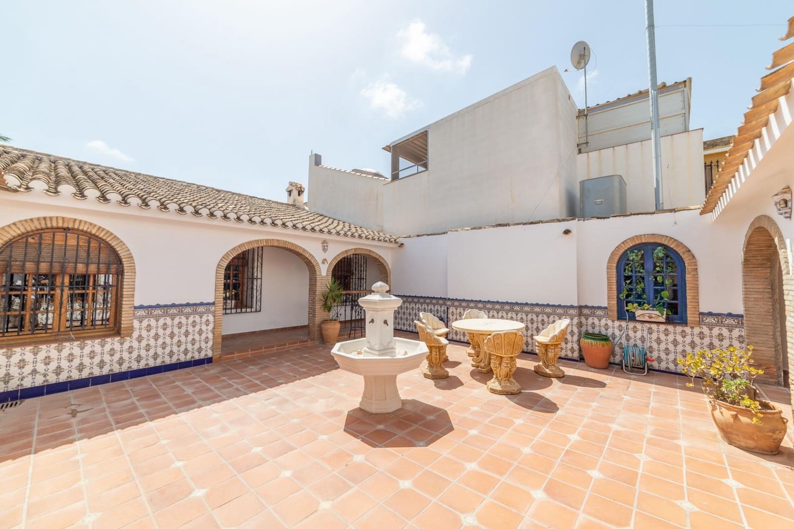 5 quarto Moradia para venda em El Mirador com piscina garagem - 595 000 € (Ref: 10047316)