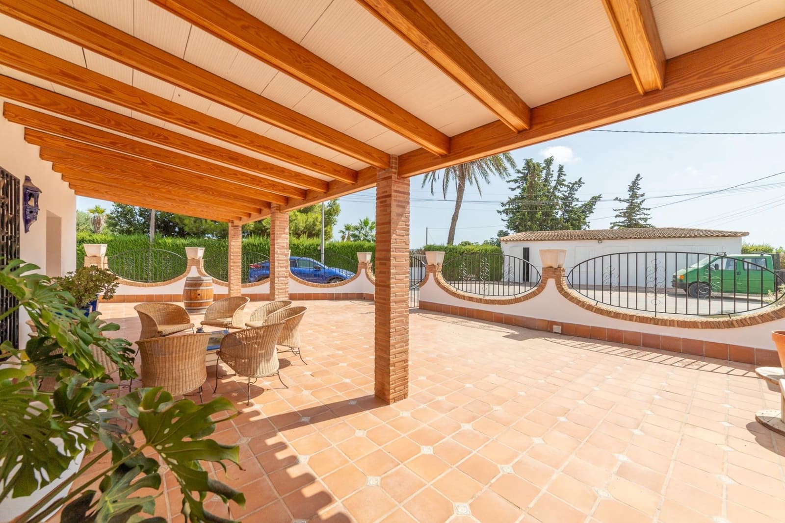 5 quarto Moradia para venda em El Mirador com piscina garagem - 595 000 € (Ref: 10047316)