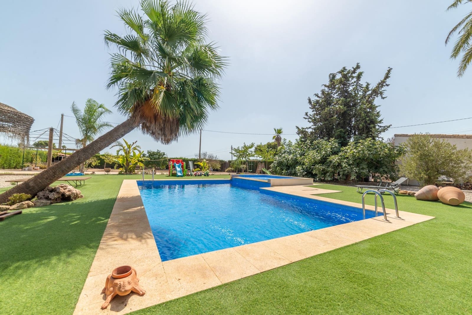 5 quarto Moradia para venda em El Mirador com piscina garagem - 595 000 € (Ref: 10047316)