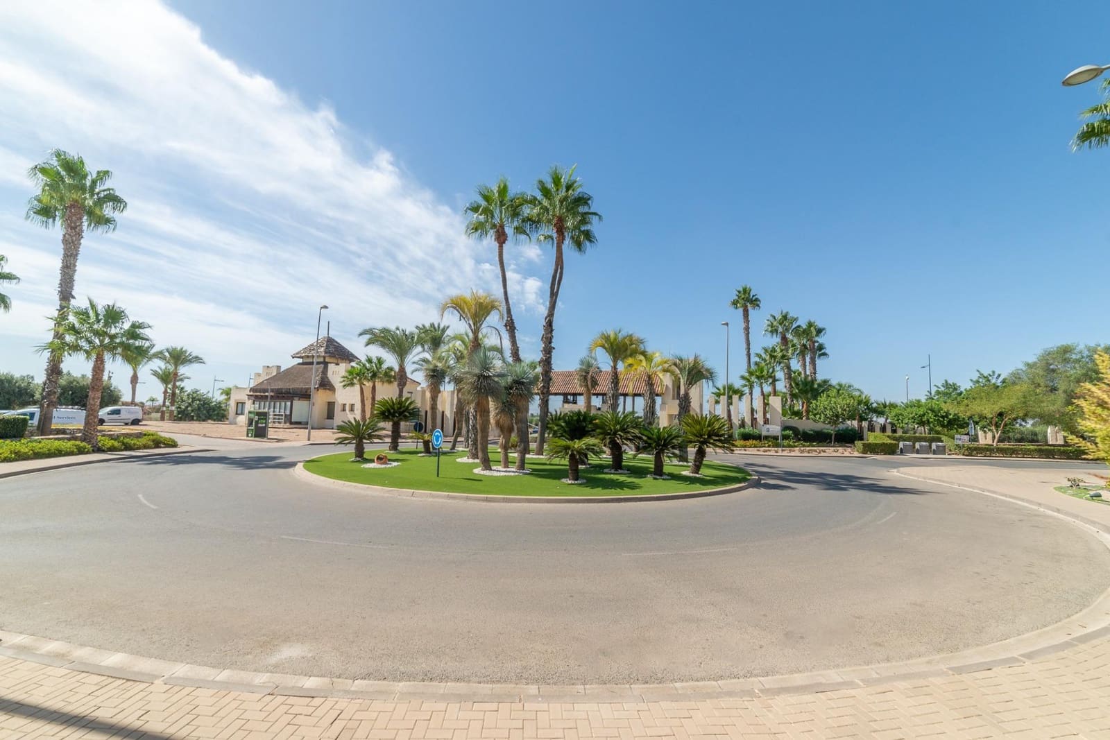 Piso de 3 habitaciones en Roda en venta con piscina garaje - 249.000 € (Ref: 10064657)