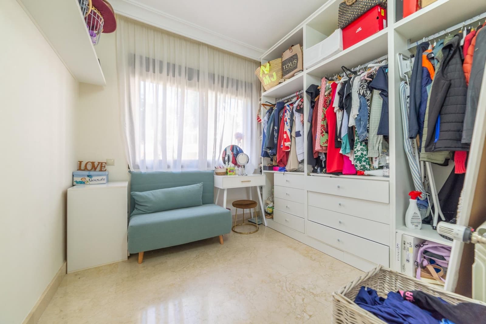 Piso de 3 habitaciones en Roda en venta con piscina garaje - 249.000 € (Ref: 10064657)