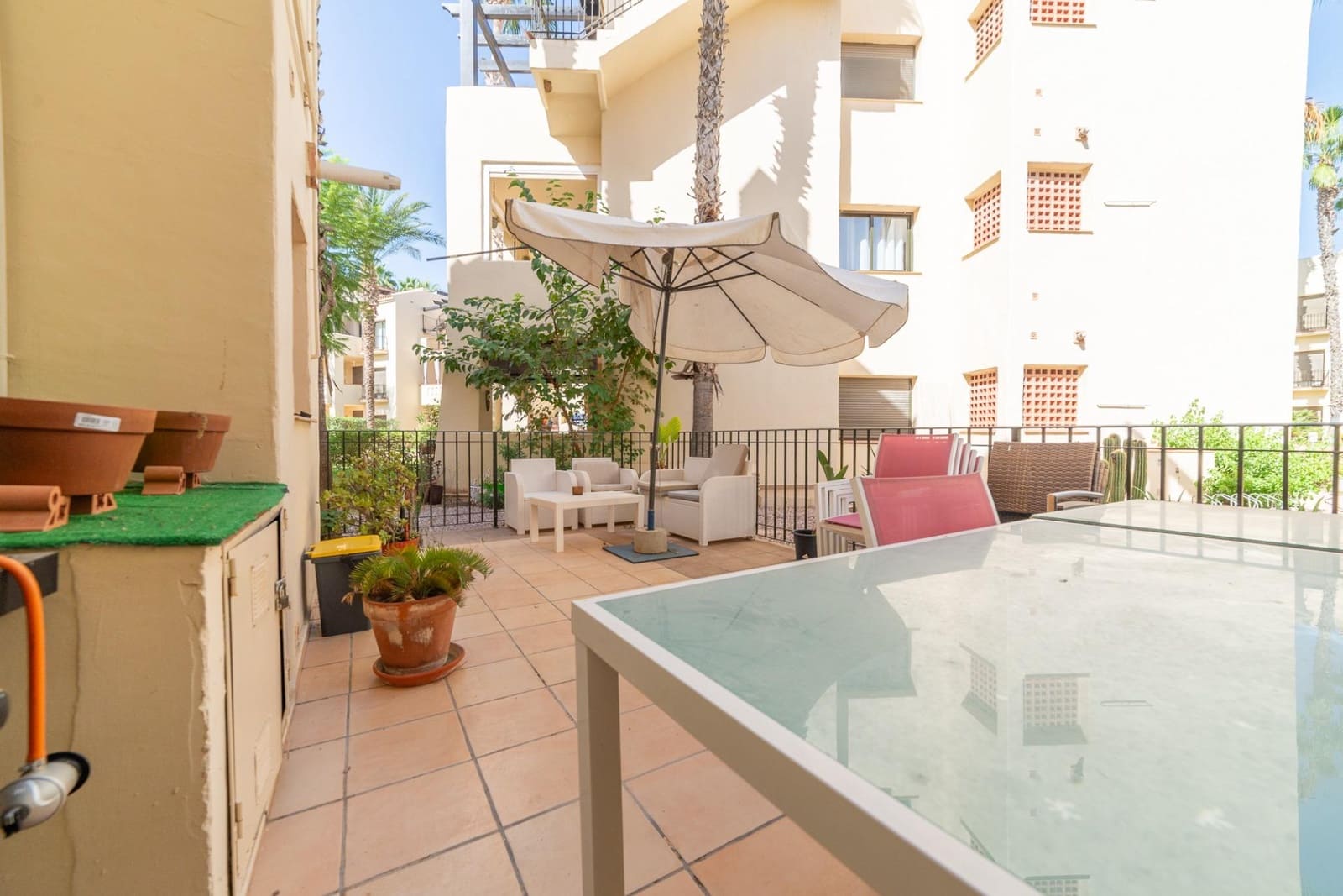 Piso de 3 habitaciones en Roda en venta con piscina garaje - 249.000 € (Ref: 10064657)