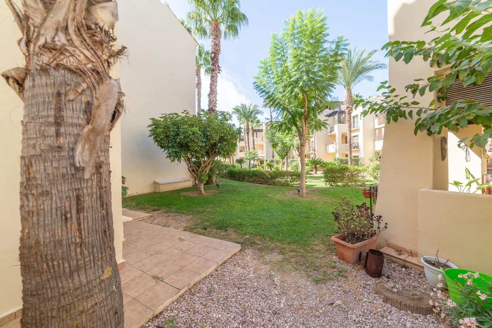 Piso de 3 habitaciones en Roda en venta con piscina garaje - 249.000 € (Ref: 10064657)
