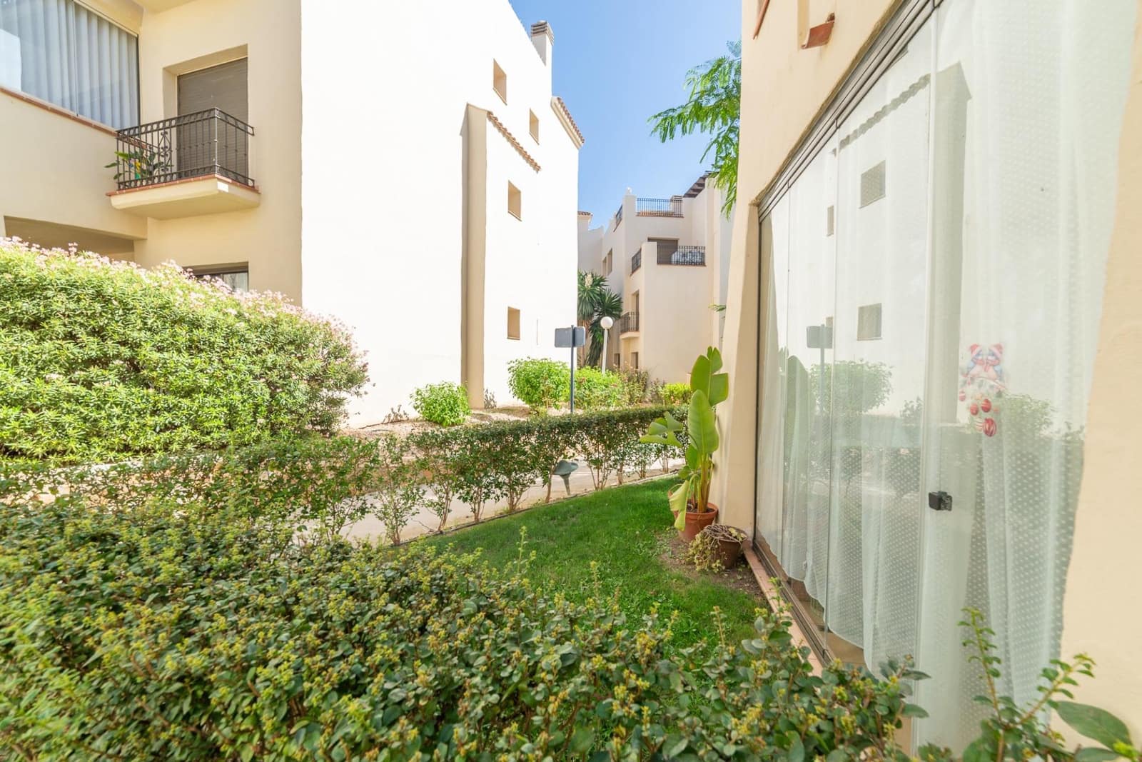 Piso de 3 habitaciones en Roda en venta con piscina garaje - 249.000 € (Ref: 10064657)